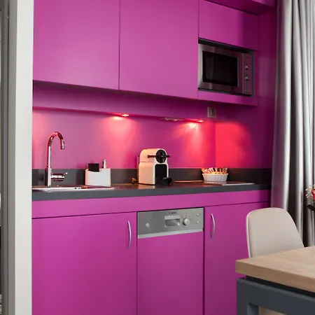 Serotel Suites Opera-2